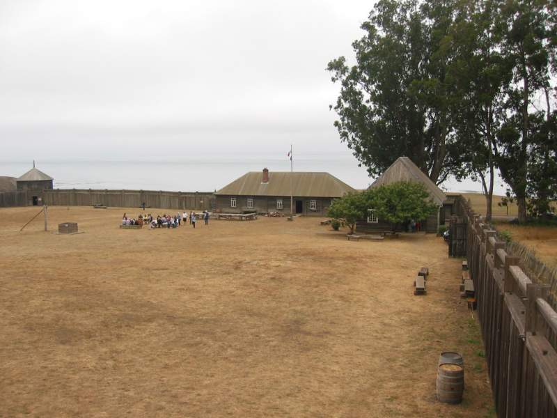 <i><b>394-Fort Ross</b></i>